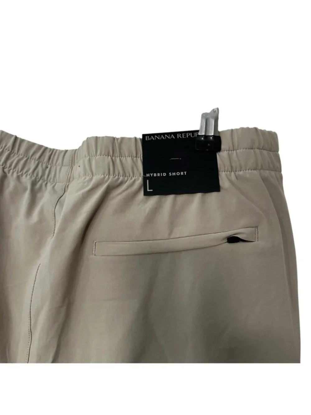 Banana Republic Hybrid Short Beige Water Resistant UPF50 Stretch Performance NEW